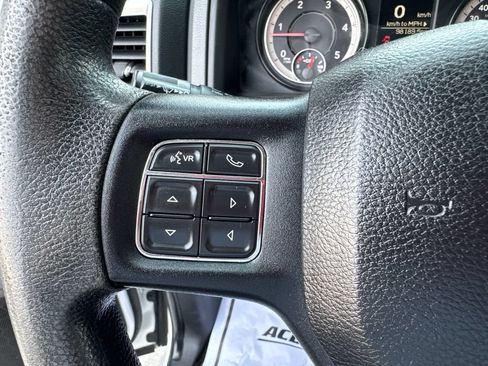 Used 2016 RAM 3500 SLT w/ Cold Weather Group AWD/4WD image 19