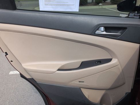 Used 2018 Hyundai Tucson SEL Plus AWD/4WD image 29
