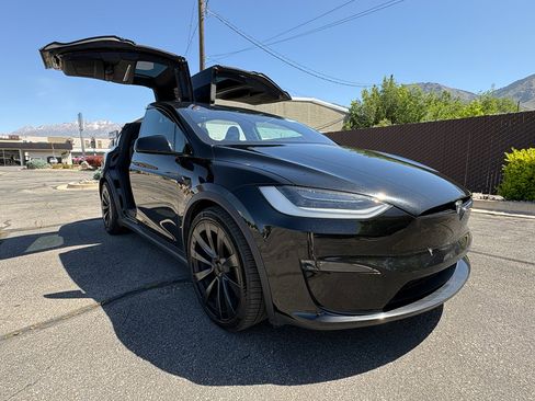 Used 2023 Tesla Model X AWD/4WD image 13
