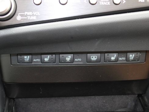 Used 2025 Lexus ES 350 w/ Technology Package FWD image 12