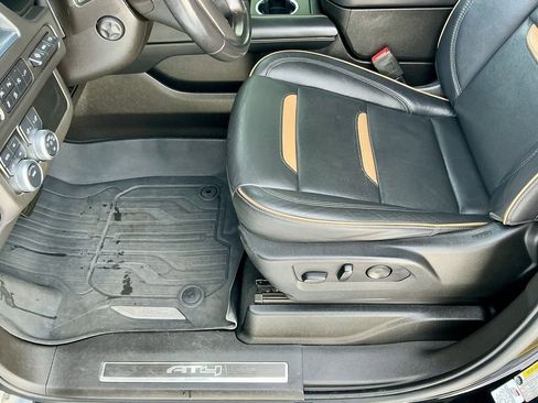 Used 2021 GMC Yukon XL AT4 w/ AT4 Premium Package image 41