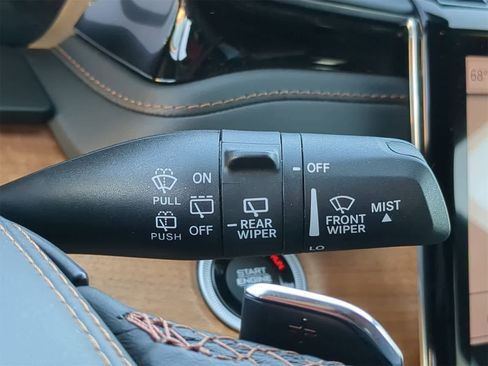 Used 2023 Jeep Grand Cherokee L Summit image 32