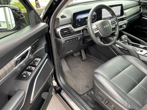 Used 2024 Kia Telluride SX FWD image 6
