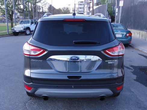 Used 2016 Ford Escape Titanium AWD/4WD image 40