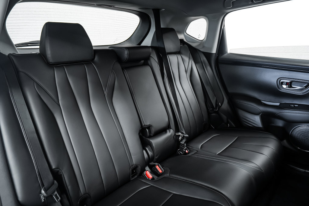New 2026 Acura ADX FWD image 32