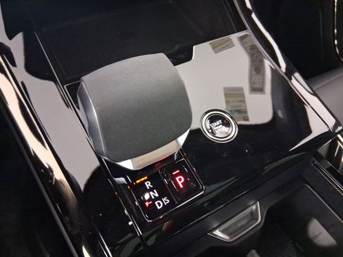 New 2025 Land Rover Range Rover Sport Dynamic SE image 26