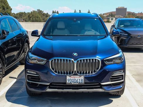 Used 2020 BMW X5 xDrive40i w/ Premium Package AWD/4WD image 2