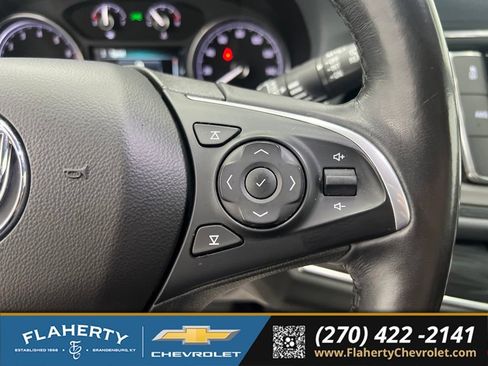 Used 2018 Buick Enclave Premium w/ LPO, Hit The Road Package AWD/4WD image 27