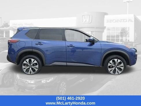 Used 2023 Nissan Rogue SV FWD image 6