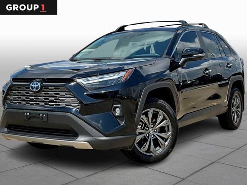 Used 2024 Toyota RAV4 Limited image 1