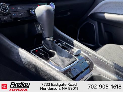 Used 2023 Jeep Compass Latitude w/ Sun and Sound Group AWD/4WD image 30