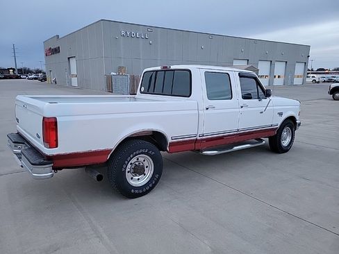Used 1997 Ford F250 2WD Crew Cab Heavy Duty image 3