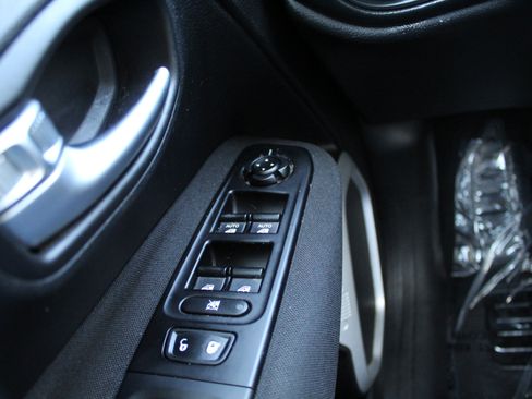 Used 2020 Jeep Renegade Sport AWD/4WD image 27
