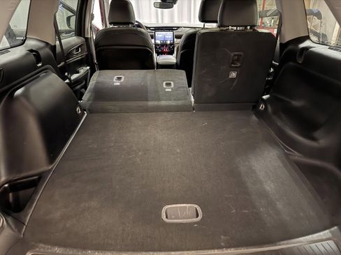 Used 2023 Jeep Grand Cherokee Limited w/ MOPAR Finishing Package image 28