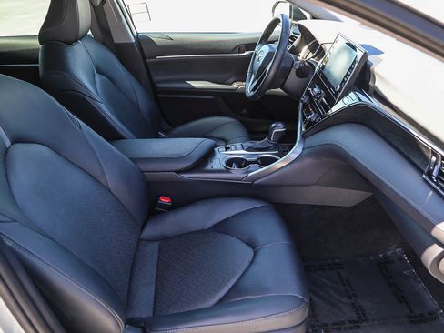 Certified 2023 Toyota Camry XLE FWD image 17
