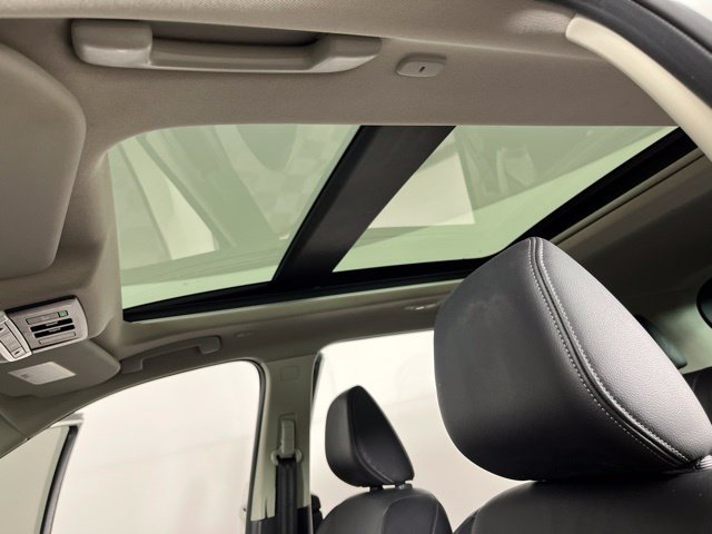 Used 2023 Nissan Rogue SL FWD image 34