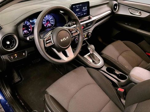 Used 2023 Kia Forte LXS w/ LXS Technology Package FWD image 12