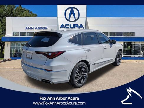 Used 2026 Acura MDX SH-AWD w/ Advance Package image 5