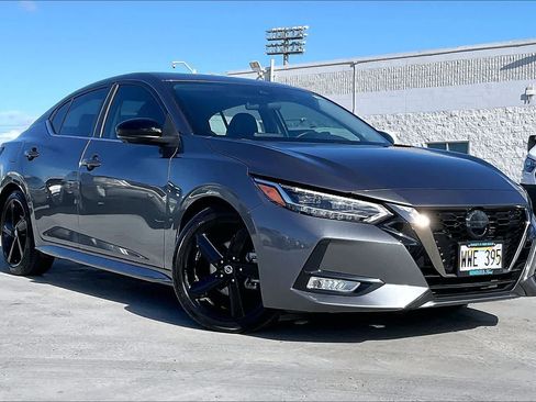 Used 2023 Nissan Sentra SR w/ SR Premium Package FWD image 21