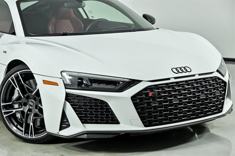 Used 2020 Audi R8 V10 performance AWD/4WD image 3