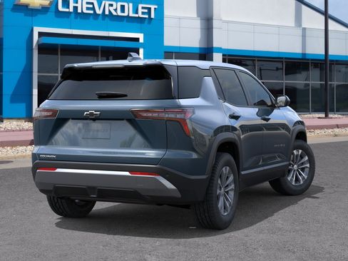 New 2026 Chevrolet Equinox LT FWD image 4