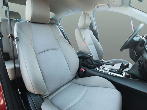 Used 2016 MAZDA MAZDA3 i Sport FWD image 13