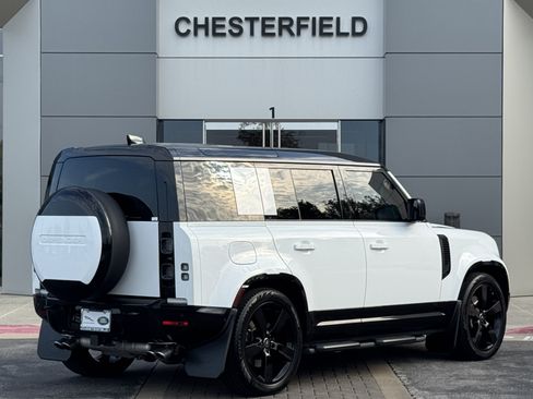 Certified 2025 Land Rover Defender 110 V8 AWD/4WD image 2