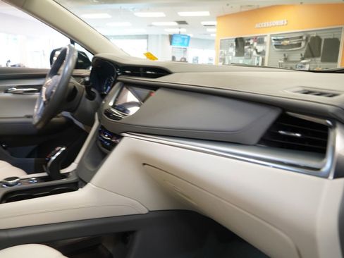 Used 2021 Cadillac XT5 Premium Luxury AWD/4WD image 27