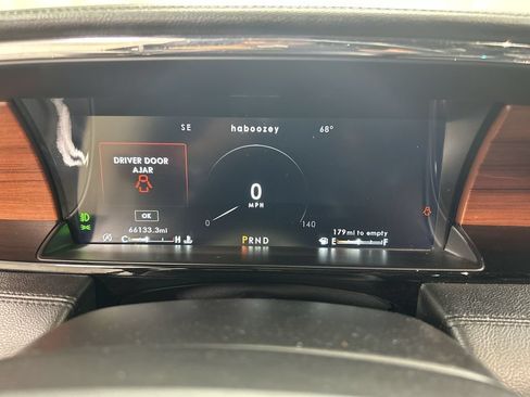 Used 2018 Lincoln Navigator Reserve AWD/4WD image 13