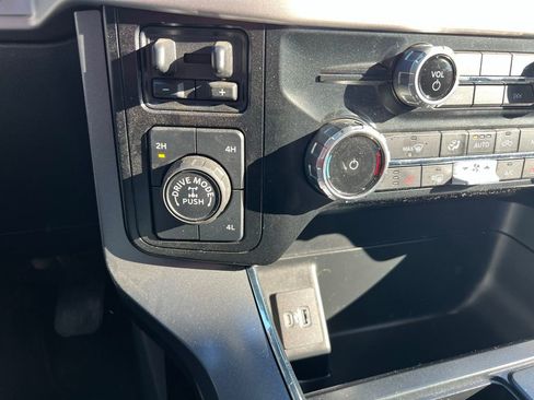 Used 2023 Ford F150 XLT image 35