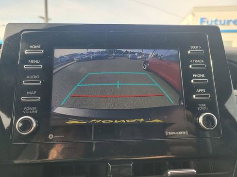 Used 2024 Toyota Camry SE image 21