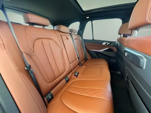 Certified 2026 BMW X5 sDrive40i w/ M Sport Package RWD image 30