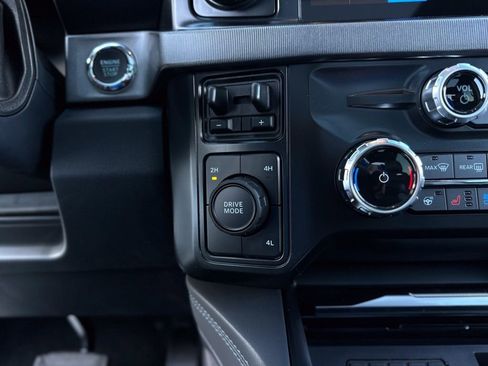 New 2026 Ford F350 Platinum image 35