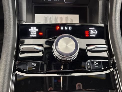 New 2025 Jeep Grand Cherokee L Summit w/ Advanced Protech Group IV image 22