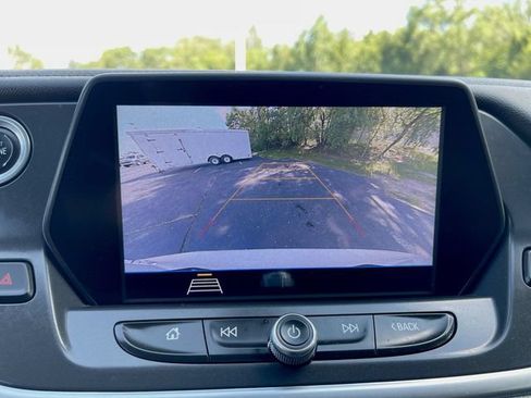 Used 2020 Chevrolet Blazer LT FWD image 15