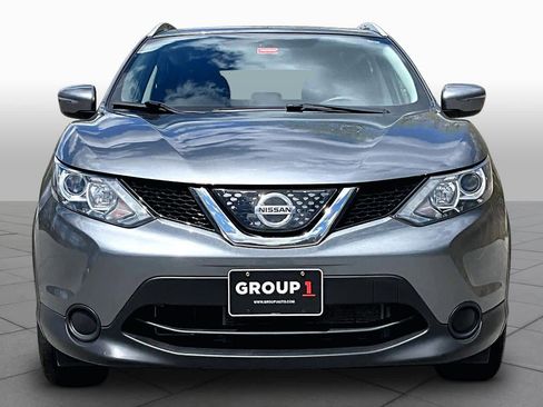 Used 2018 Nissan Rogue Sport SV AWD/4WD image 4