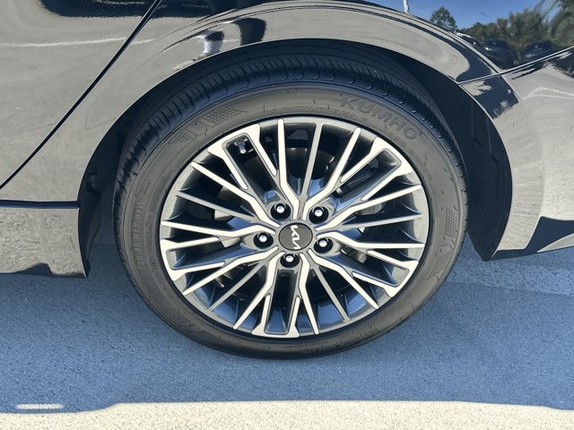 Certified 2024 Kia Forte GT-Line w/ GT-Line Premium Package FWD image 36