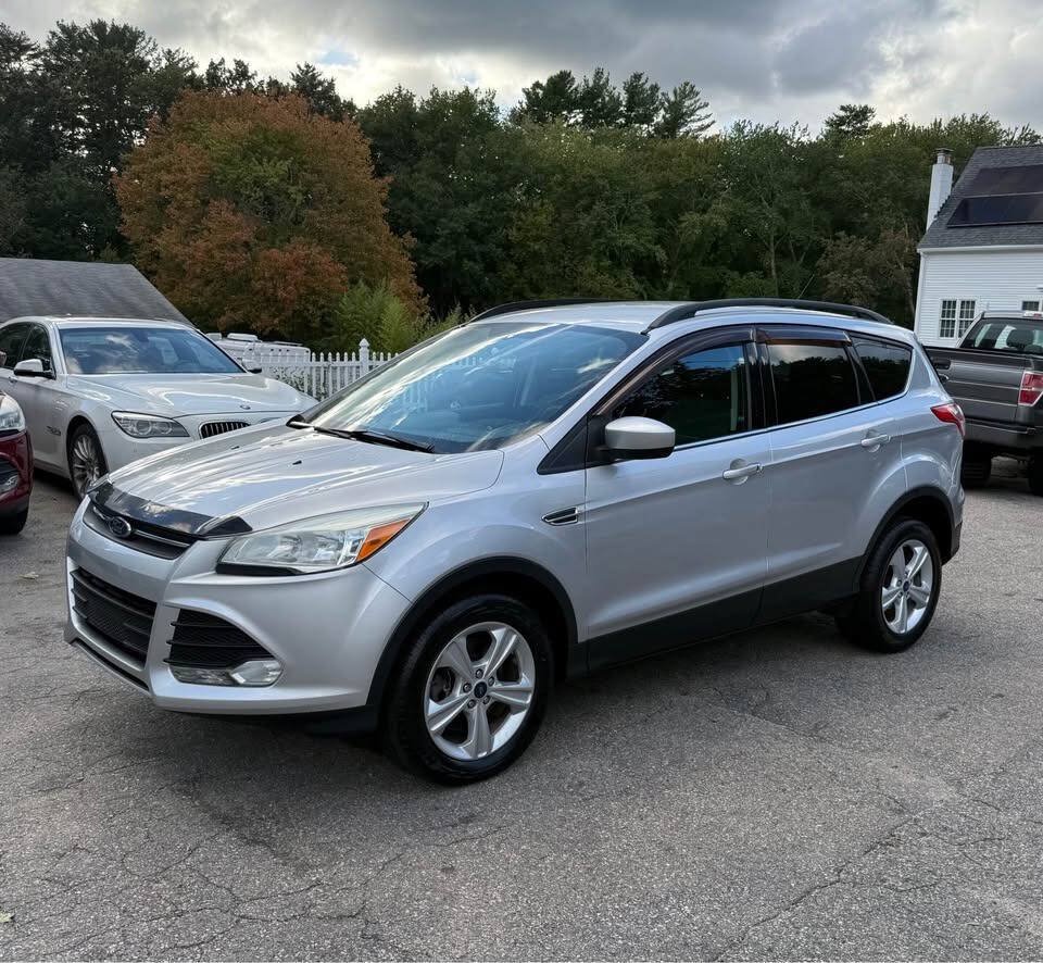 Used 2013 Ford Escape SE AWD/4WD image 1