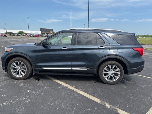 Used 2022 Ford Explorer Limited w/ Class IV Trailer Tow Package AWD/4WD image 8