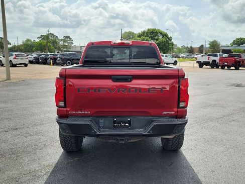 Used 2024 Chevrolet Colorado ZR2 w/ ZR2 Convenience Package III image 16