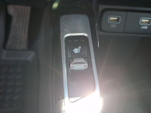 Used 2023 Kia Sorento SX AWD/4WD image 25