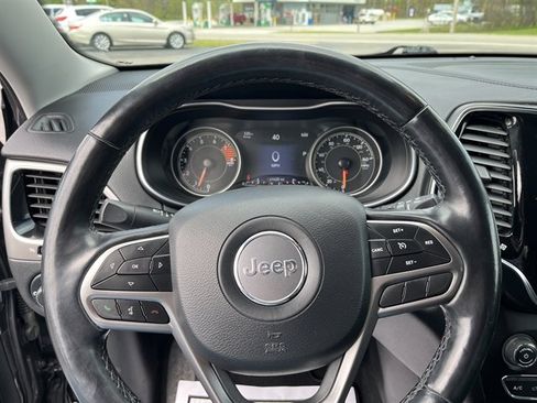 Used 2020 Jeep Cherokee Limited AWD/4WD image 21