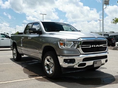 Used 2020 RAM 1500 Big Horn AWD/4WD image 2