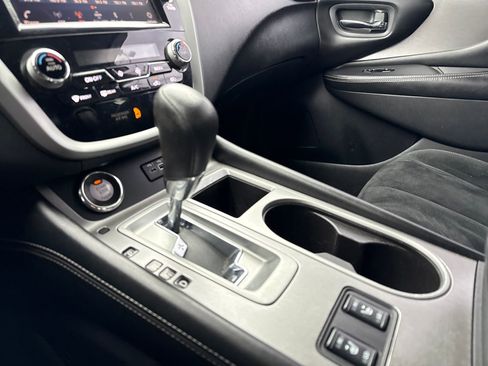 Used 2020 Nissan Murano S image 23