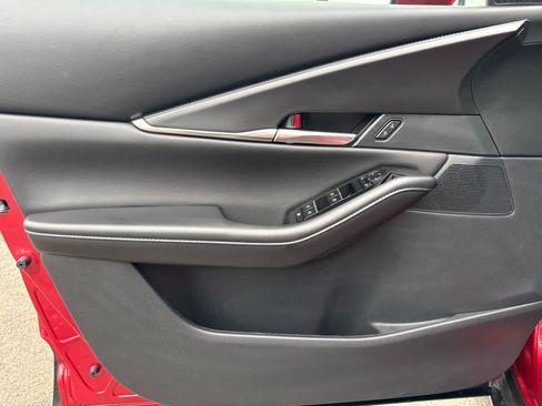 Certified 2025 MAZDA CX-30 AWD 2.5 S w/ Preferred Package image 9