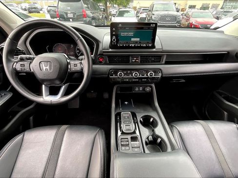 Used 2023 Honda Pilot EX-L image 12