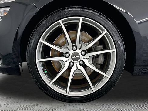 Used 2022 Genesis G70 3.3T AWD/4WD image 9