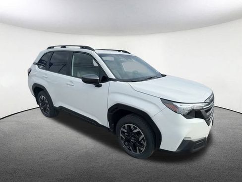 New 2025 Subaru Forester Premium w/ Convenience Package #1 AWD/4WD image 3