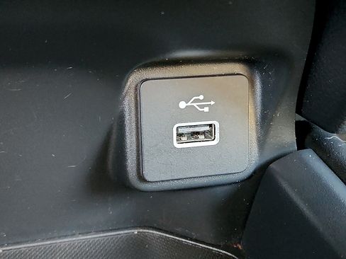 Used 2023 Honda HR-V LX image 25