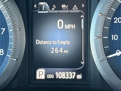 Used 2019 Toyota Sienna LE image 31